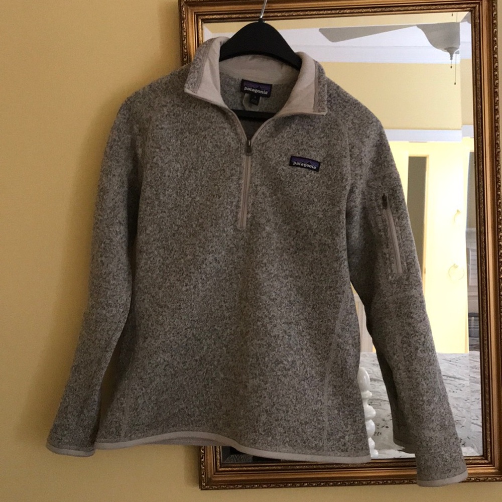 Patagonia Small half zip fleece pullover
